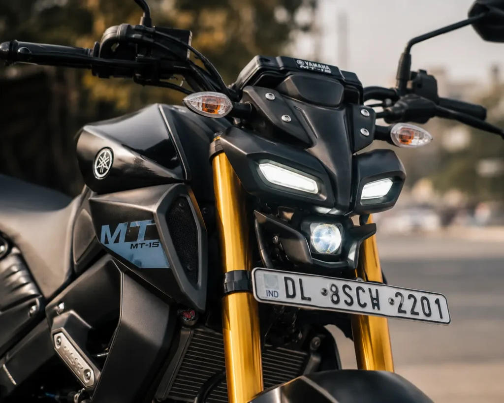 Front design and LED headlamp of Yamaha MT 15 V2.0