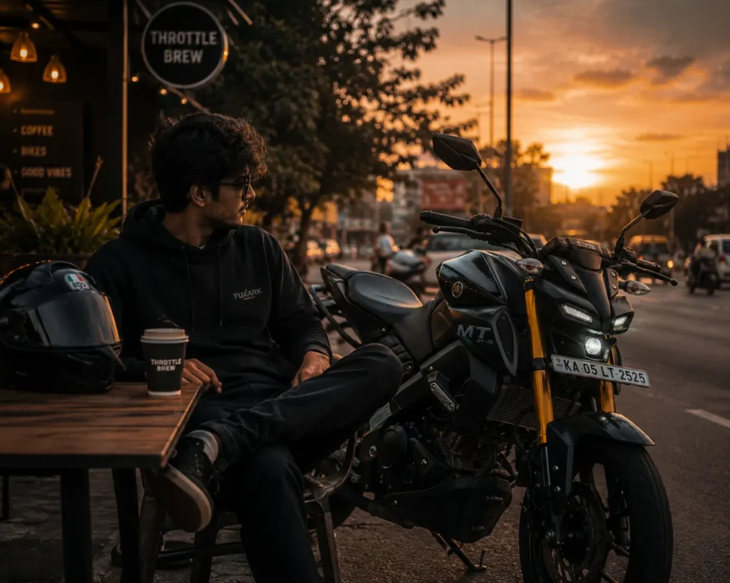 Yamaha MT 15 V2.0 during a casual evening city ride